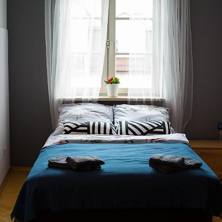 V Hostel Warszawa Eksteriør bilde